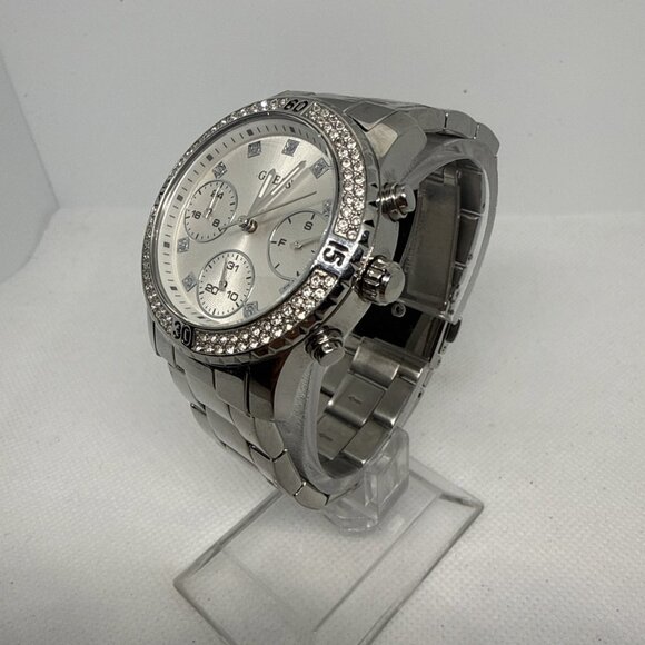 GUESS U0851L1 Women's Sporty 36mm Quartz Silver Crystal Bezel Steel Bracelet - Picture 2 of 16